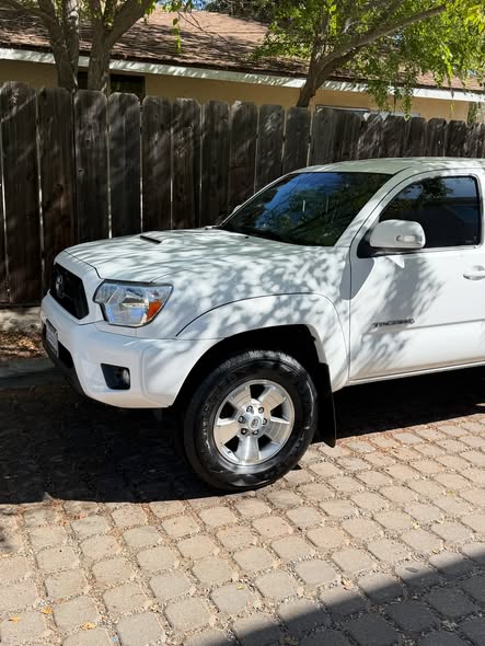 White Toyota Tacoma after a mobile detail by Garcia's Mobile Detailing